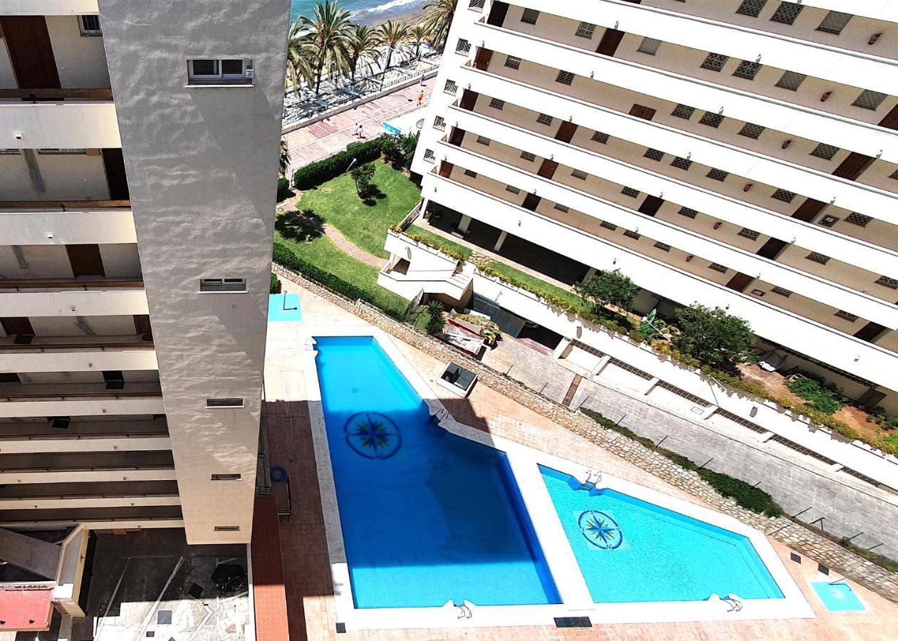 Beachfront Studio Apartment Marbella Exterior foto